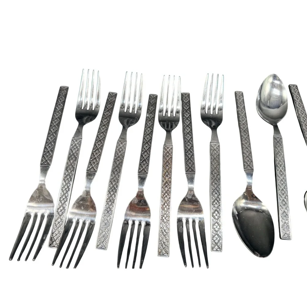Rogers Vogue MCM Flatware Set Textured Handle 54 Pieces Service for 8 PLUS